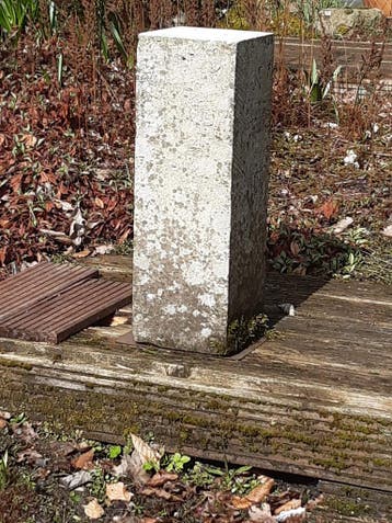 Zuiltje van kalkzandsteen