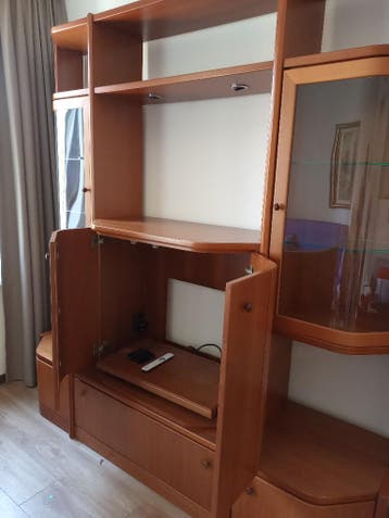 Kersenhouten wandkast/tv meubel
