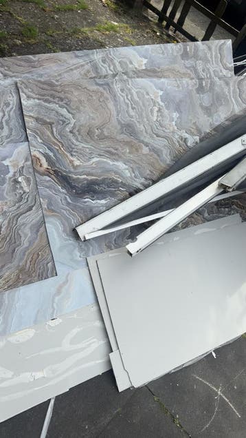 Gratis wandpanelen in diverse maten moet nu weg!