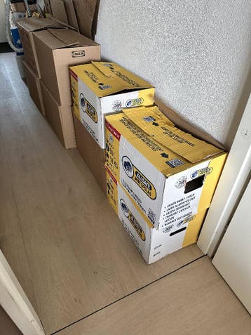 8 dozen bladmuziek