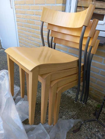 4 eetkamerstoelen Ikea - Gratis op te halen