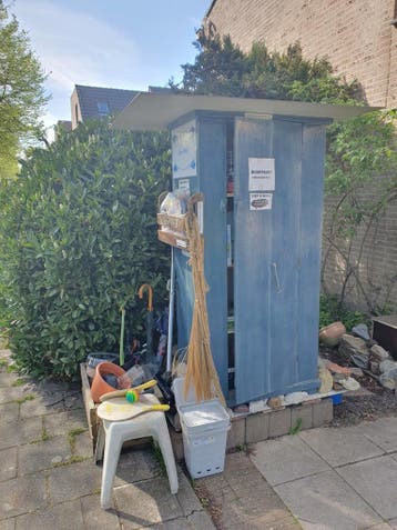 Buurtkast rokkeveen west buurtkastje gratis af te halen