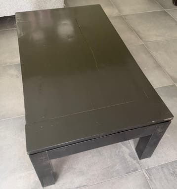 Zwarte Salontafel met Gebruikssporen