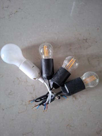 4 gratis verhuisfittings met lampen