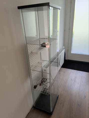 Vitrinekast voor planten met ventilatoren