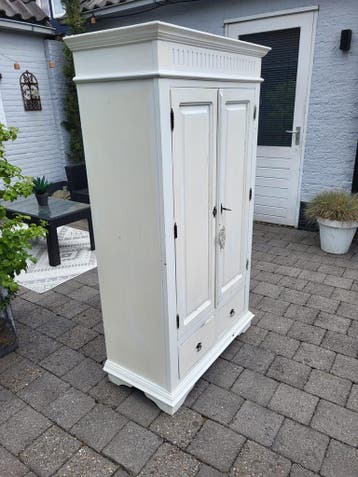 Mooie witte houten kast - H161xB90xD45