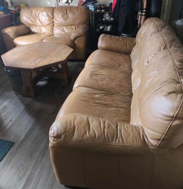 2 leren banken gratis af te halen