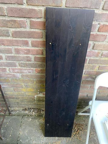 120x30 Donkerbruine plank met witte plankdragers
