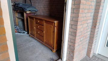 Kast gratis af te halen