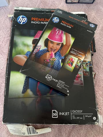 Gratis HP fotopapier A4 en 10x15cm (deels gebruikt)