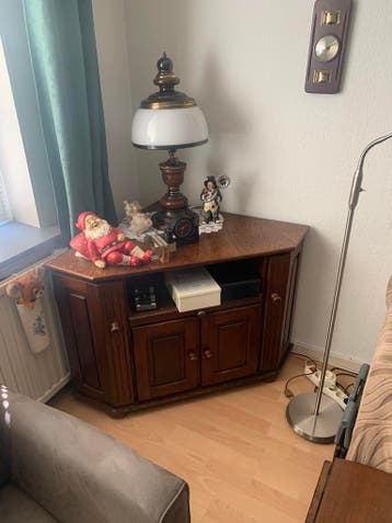 GRATIS EIKEN INBOEDEL MEUBELS GRATIS MAANDAG OPHALEN ENZ