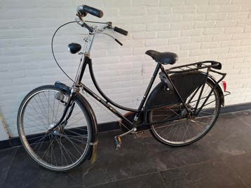 Gratis Vintage Gazelle damesfiets - Klassiek en functioneel