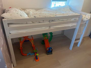 Halfhoogslaper - Ideaal voor kleine kamers