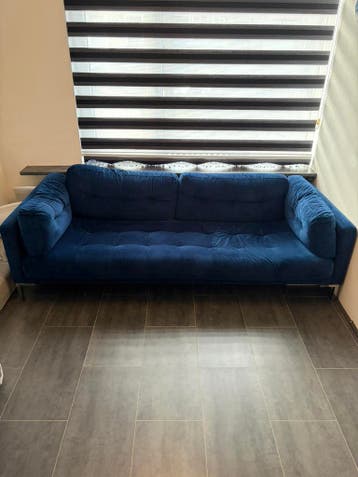 Mooie ruime 3-zits bank direct meenemen