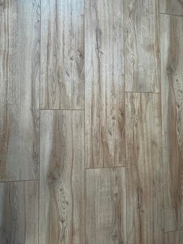 Laminaat 50 m2 houtlook plus extra pak gratis ophalen