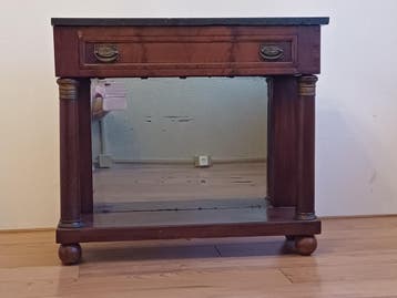 Side-table met marmeren  bovenblad