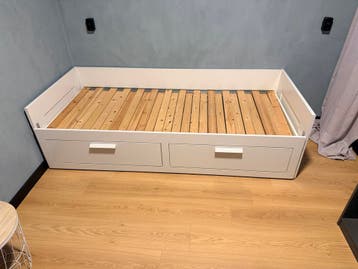 IKEA Uitschuifbaar Bed met Lades - Wit