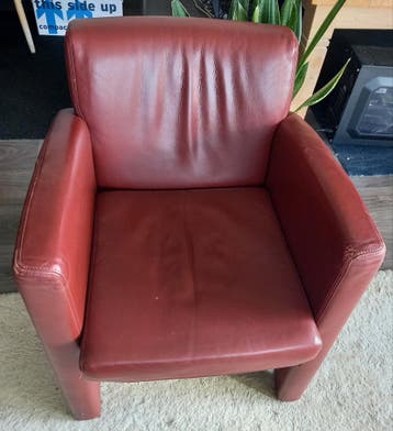 Lederen fauteuil bordeauxrood