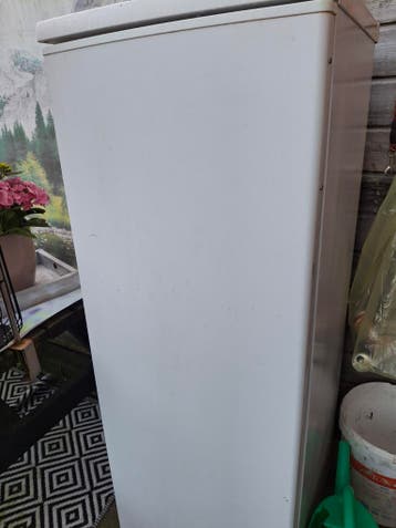 Koelkast hoog model defect !!!!!