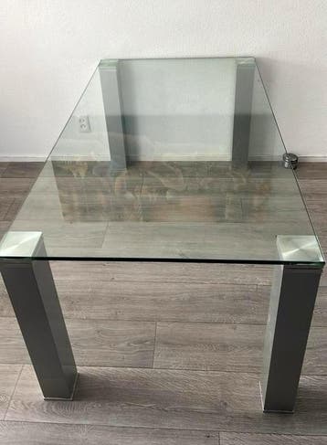 Glazen tafel 160x90x75 cm