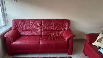 Rode lederen bank gratis af te halen