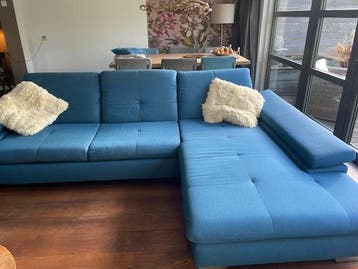 Bank 3 m breed X 1 m diep zijkant 190 L 1m10 breed GRATIS