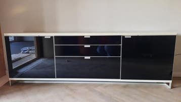 Complete set meubels: Dressoir, TV-meubel en Vitrinekast