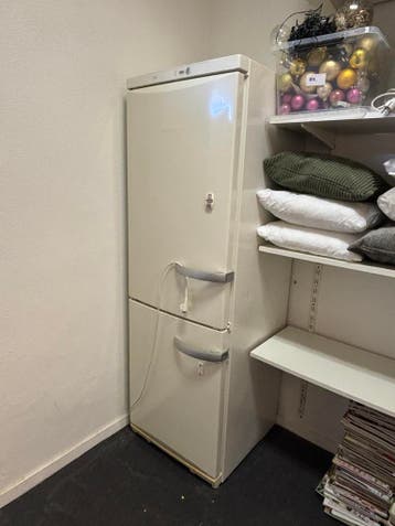 Miele koelvriescombinatie werkt niet goed