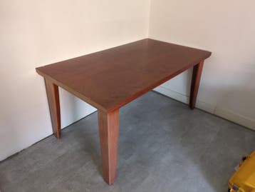 Zware houten eettafel 160x90 cm