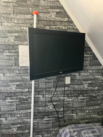 Gratis LG TV met muurbeugel