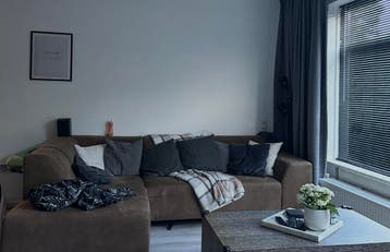 Bruine bank- kan direct opgehaald worden :)