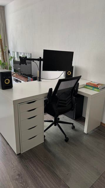 IKEA MALM Bureau met uittrekbaar blad, wit, 151x65 cm