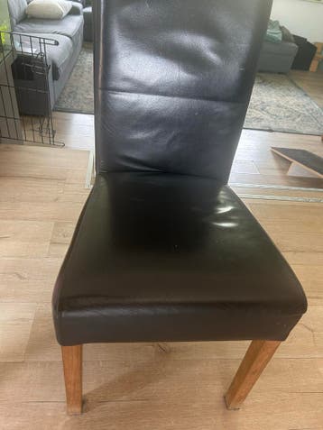 Gratis, 5 eetkamerstoelen