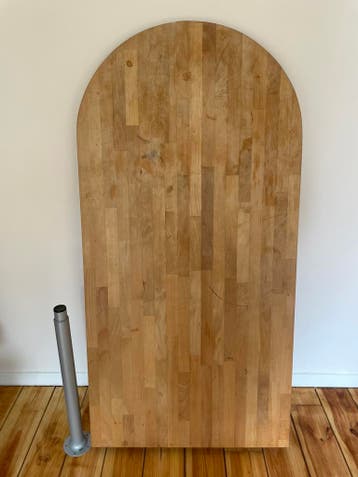 VANDAAG GRATIS OP TE HALEN - (bar) tafel