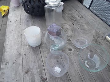 Glazen vazen en potten