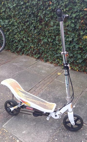 Gratis ophalen: Spacescooter