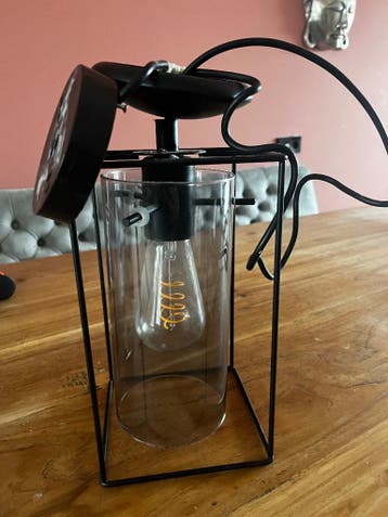 Gratis zwarte hanglamp