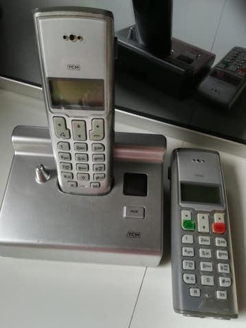 Gratis: Handset KPN Chicago 905L (defect)