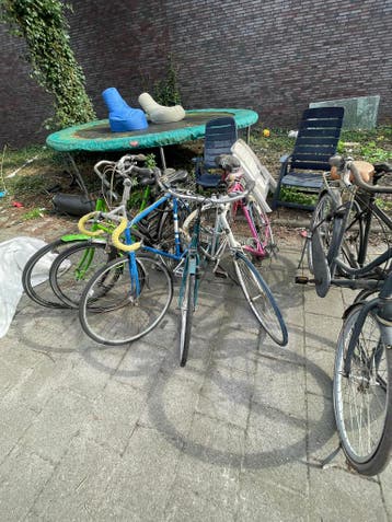 Gratis op te halen: oud ijzer en diverse spullen in Groninge