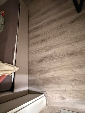 Laminate floor /Bruin