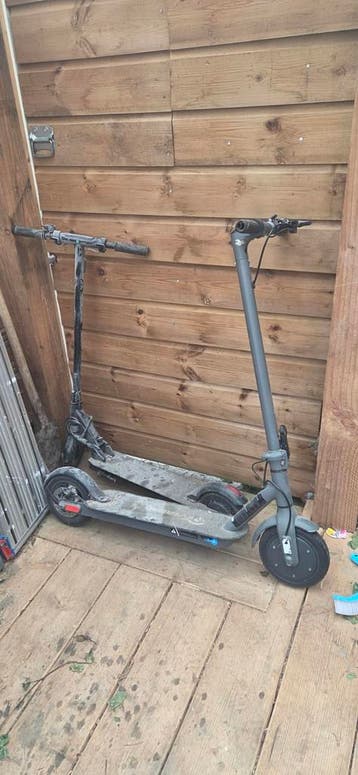 Twee elektrische steps, werken niet