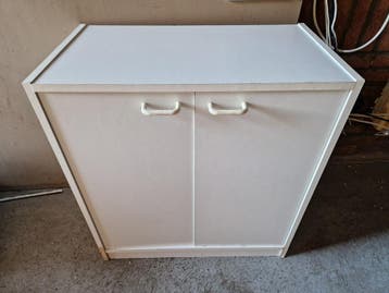 Gratis kastje (schuur/garage)