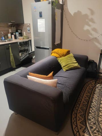 Zwarte ikea bank, gratis op te halen