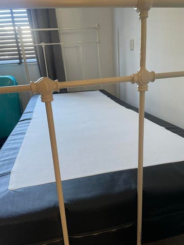 Eenpersoonsbed met matras