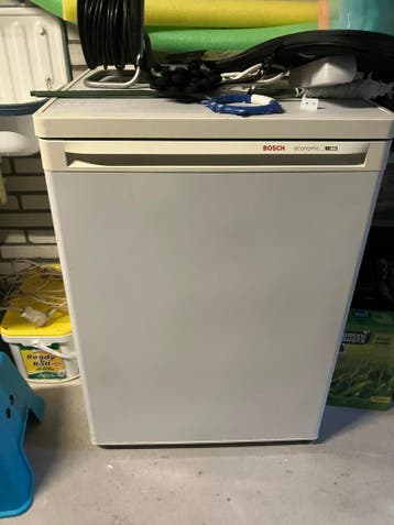Gratis af te halen: Bosch vriezer, werkt naar behoren