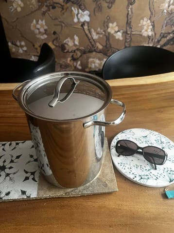 GRATIS Hoge RVS aspergepan met deksel