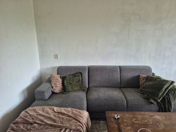 Grijze loungebank in redelijke staat - 2.40m breed