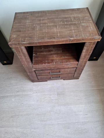 Tv Kastje, Gratis af te halen.