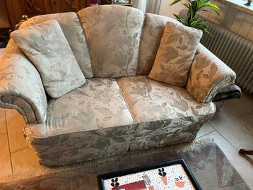 Bankstel met bloemenprint