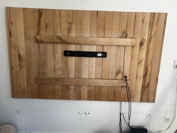 Houten TV-wandpaneel